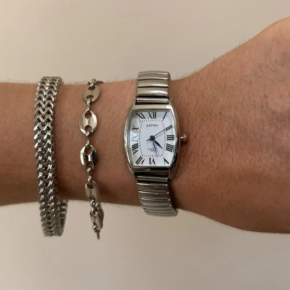 Y2K Silver Roman Numeral Quartz Watch Vintage Style Unisex 8.5